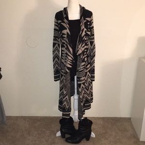 Cupio long open sweater with Aztec pattern & hood